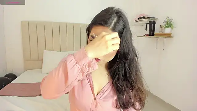 Snapshot of sashaa_petit chatting on September 17, 11:34 am sashaa petit online show from September 17, 11:34 am