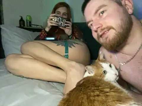 Horny Burny online show from February 22, 9:38 pm