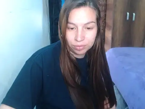 cloequeen15 online show from March 3, 2:57 pm