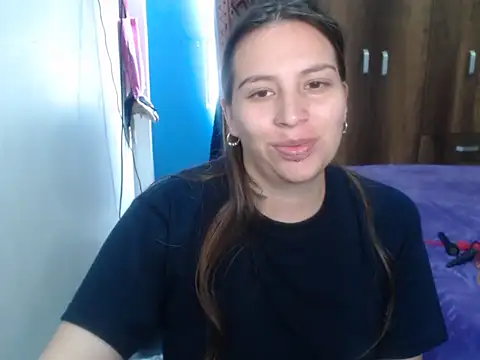 cloequeen15 online show from February 2, 5:01 pm