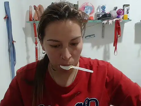Snapshot of cloequeen15 chatting on September 12, 5:24 pm cloequeen15 online show from September 12, 5:24 pm