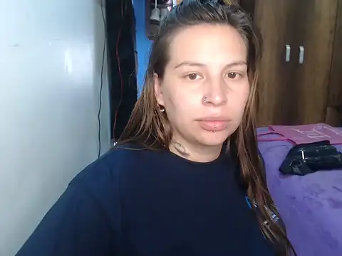 cloequeen15 online show from March 30, 7:48 pm