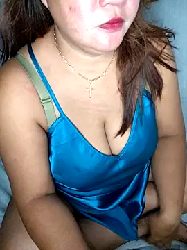 Snapshot of lady_rosie chatting on October 9, 1:11 pm lady rosie online show from October 9, 1:11 pm