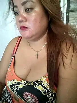 Snapshot of lady_rosie chatting on September 29, 1:23 am lady rosie online show from September 29, 1:23 am