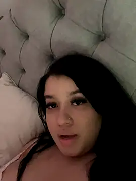 Snapshot of Aliciawhitee chatting on October 7, 11:39 pm Aliciawhitee online show from October 7, 11:39 pm