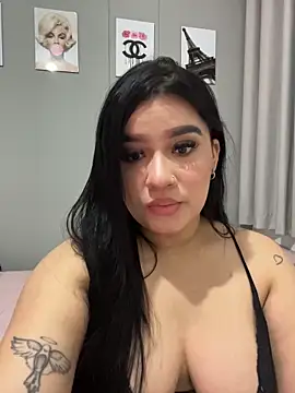 Aliciawhitee online show from February 5, 3:24 am