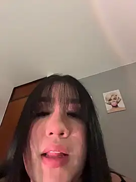 Aliciawhitee online show from February 12, 1:38 am