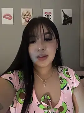 Aliciawhitee online show from February 21, 5:09 am