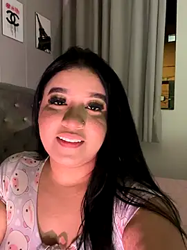 Snapshot of Aliciawhitee chatting on October 20, 1:51 am Aliciawhitee online show from October 20, 1:51 am