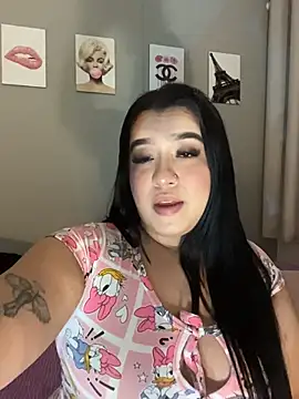 Aliciawhitee online show from February 28, 3:17 am