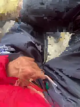 longfuckk online show from October 31, 8:11 am