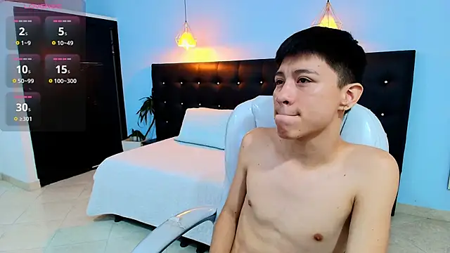 Snapshot of Abraham_horny18 chatting on September 16, 8:32 pm Abraham horny18 online show from September 16, 8:32 pm