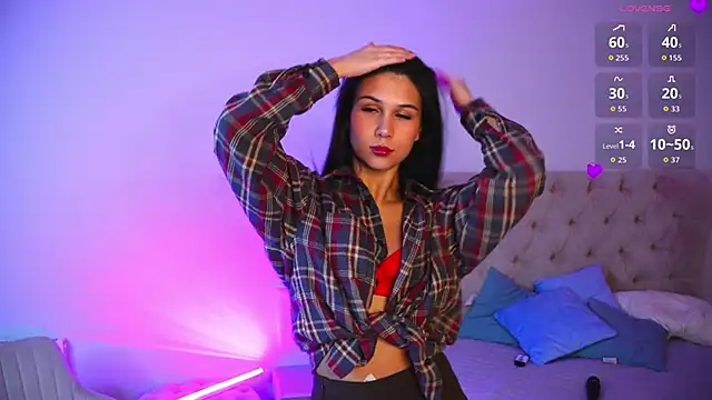 Snapshot of LaylaHoeft chatting on October 15, 4:37 pm LaylaHoeft online show from October 15, 4:37 pm