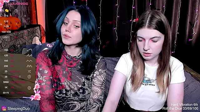 Threesomebabes online show from October 22, 12:26 pm