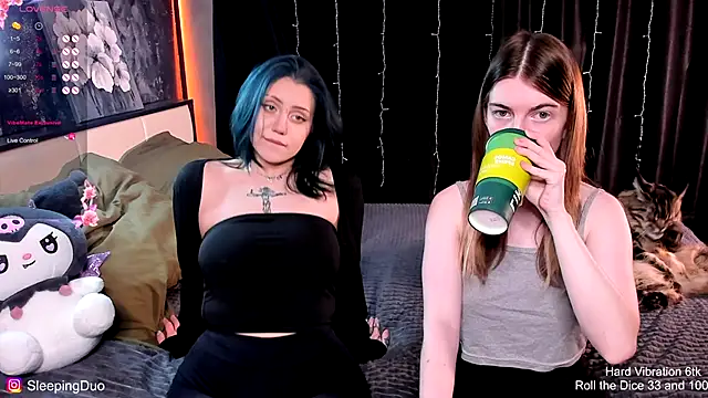 Threesomebabes online show from November 12, 12:09 pm