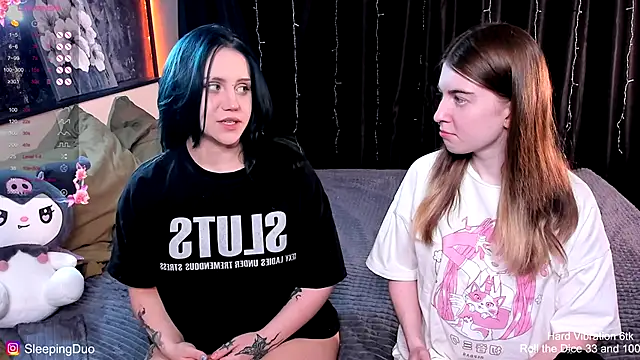 Threesomebabes online show from November 11, 3:51 pm