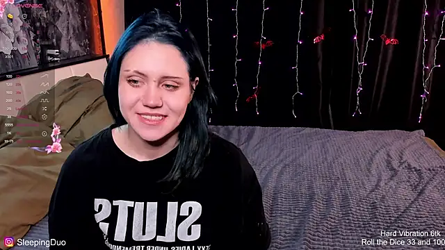 Threesomebabes online show from November 2, 1:05 pm