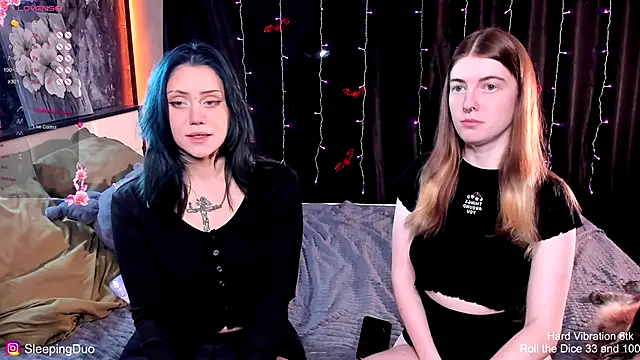 Threesomebabes online show from November 6, 12:53 pm