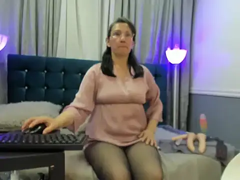 Oriana Jhonson online show from May 27, 1:57 am