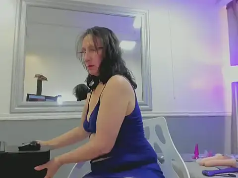 Oriana Jhonson online show from February 22, 1:24 pm