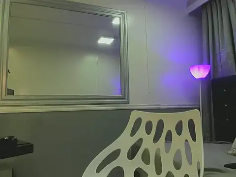 Oriana Jhonson online show from February 21, 11:01 am