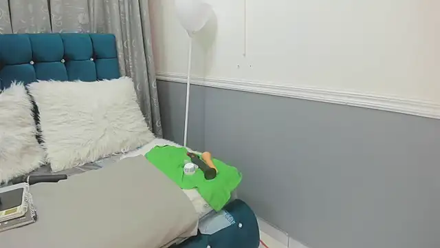 Snapshot of Oriana_Jhonson chatting on November 21, 11:53 am Oriana Jhonson online show from November 21, 11:53 am