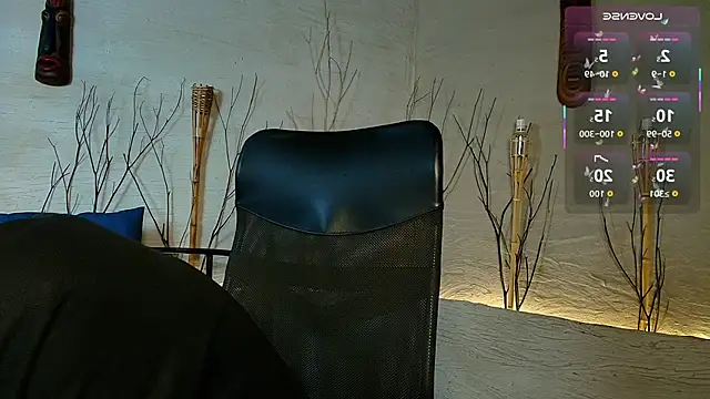 MarcusRain  online show from October 21, 7:35 pm