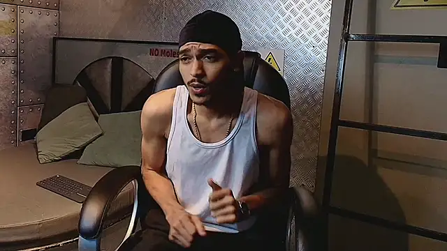 MarcusRain  online show from January 17, 3:10 am