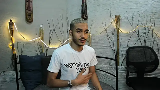 MarcusRain  online show from February 17, 3:37 am