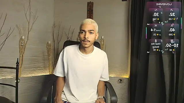 MarcusRain  online show from October 19, 8:22 pm