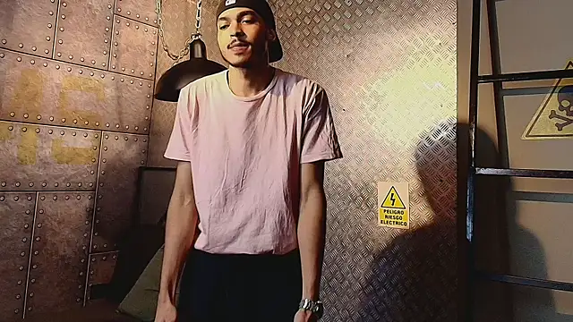 MarcusRain  online show from January 19, 5:33 am