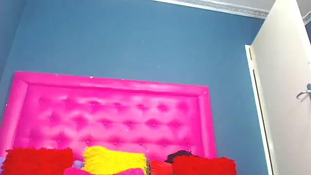 LoloQueen5 online show from February 23, 9:48 pm