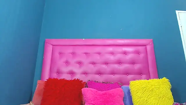 LoloQueen5 online show from February 11, 4:12 am