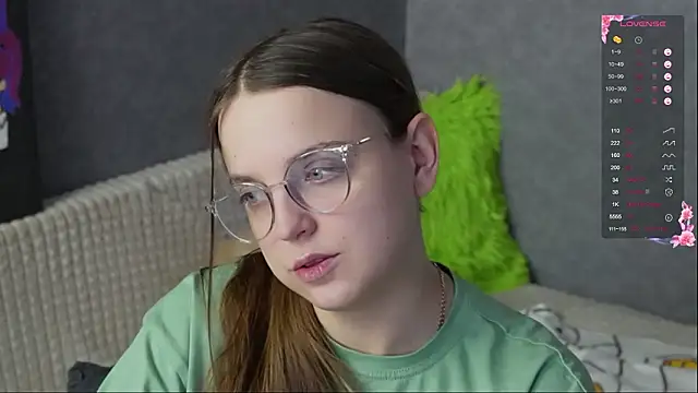 Violetwin online show from February 22, 9:33 am