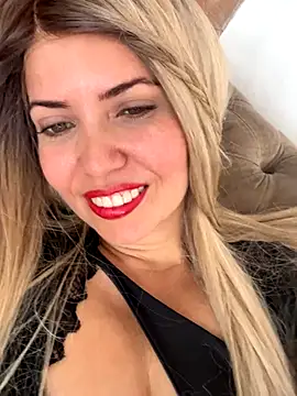 becca scotts online show from October 16, 12:35 pm