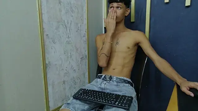 Just D4v7 online show from December 5, 11:53 am