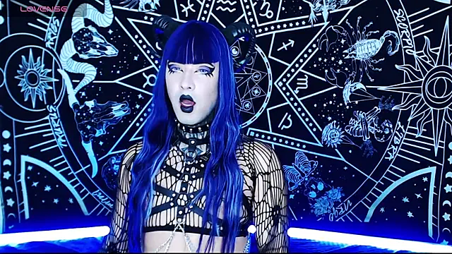 Snapshot of naomi_satan chatting on February 12, 9:14 pm naomi satan online show from February 12, 9:14 pm