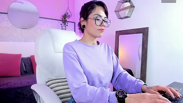 Esmeralda CO online show from October 28, 12:26 pm