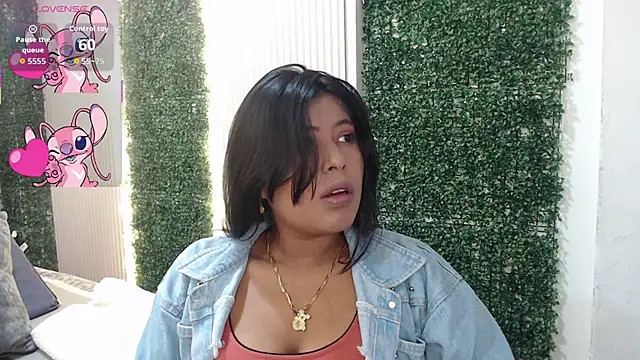 Snapshot of canela_a73 chatting on November 30, 10:54 pm canela a73 online show from November 30, 10:54 pm