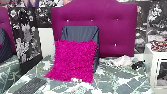 Snapshot of canela_a73 chatting on November 7, 6:01 pm canela a73 online show from November 7, 6:01 pm