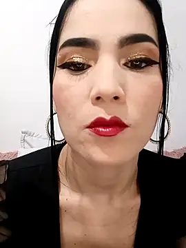 jamila zair online show from December 18, 1:37 pm