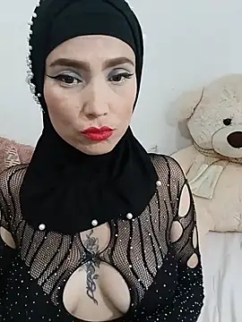 jamila zair online show from July 28, 8:52 pm