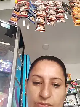Snapshot of Titiss8921 chatting on September 27, 2:12 pm Titiss8921 online show from September 27, 2:12 pm