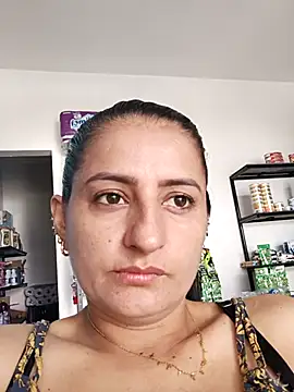 Snapshot of Titiss8921 chatting on November 3, 2:09 pm Titiss8921 online show from November 3, 2:09 pm