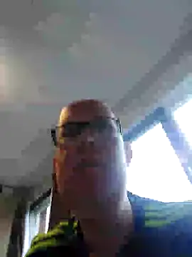 Snapshot of geilerd122 chatting on October 7, 4:30 pm geilerd122 online show from October 7, 4:30 pm
