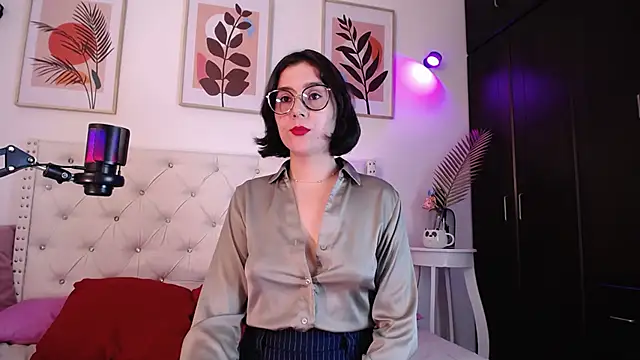 Snapshot of barbyehot chatting on November 19, 8:42 pm barbyehot online show from November 19, 8:42 pm