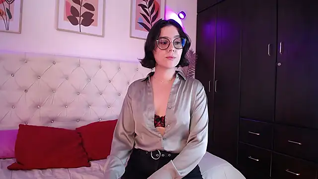 Snapshot of barbyehot chatting on November 9, 7:40 pm barbyehot online show from November 9, 7:40 pm