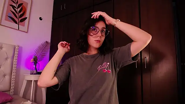 barbyehot online show from April 8, 10:11 pm