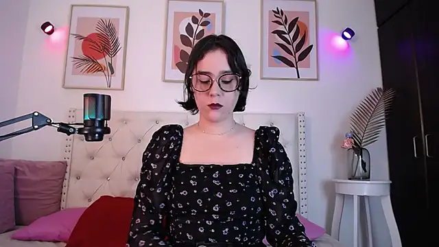 Snapshot of barbyehot chatting on November 21, 11:15 pm barbyehot online show from November 21, 11:15 pm