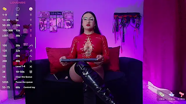 Daphne Clarke online show from October 20, 10:16 am